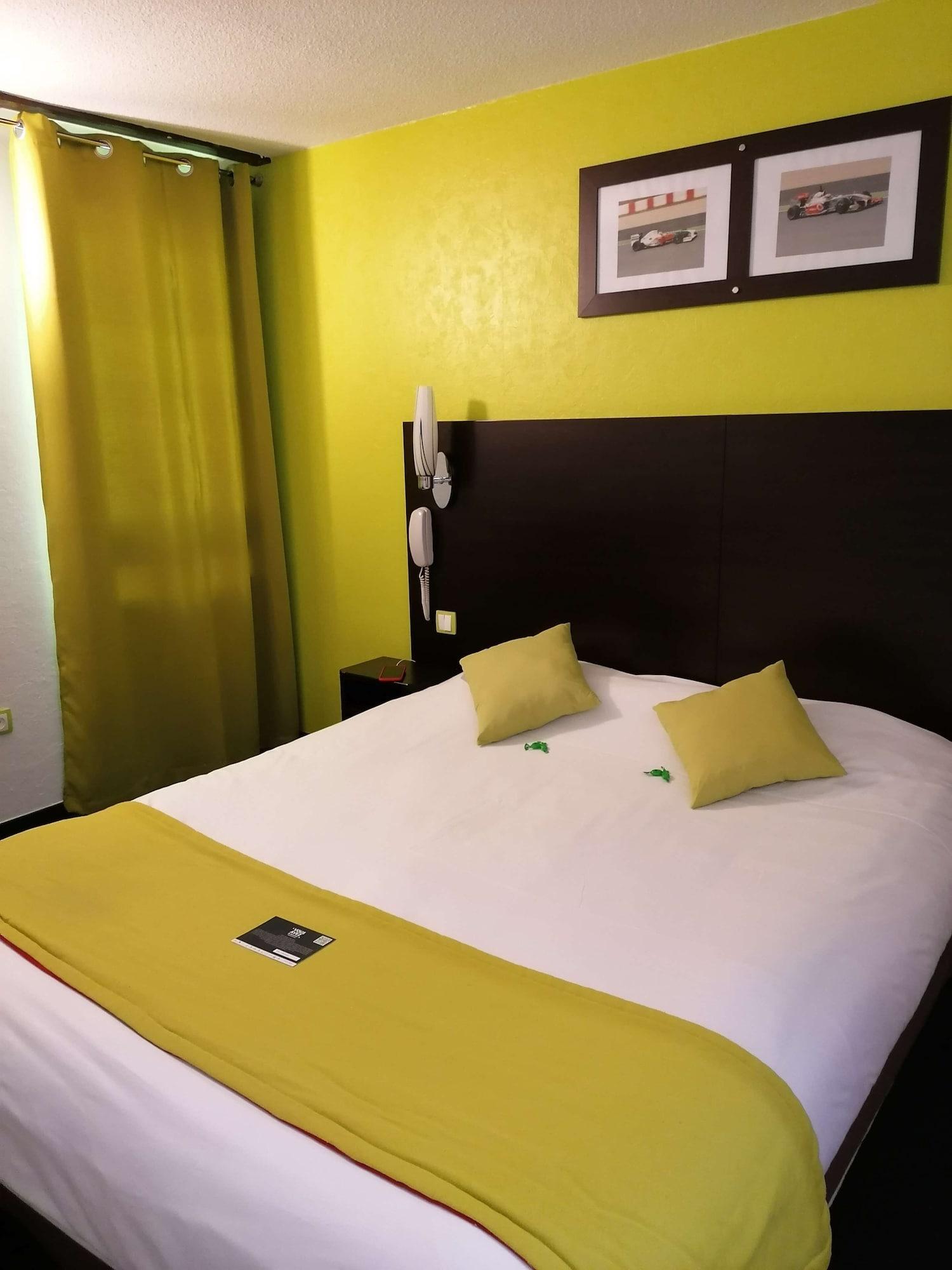 Enzo Hotels Vierzon By Kyriad Direct Kültér fotó