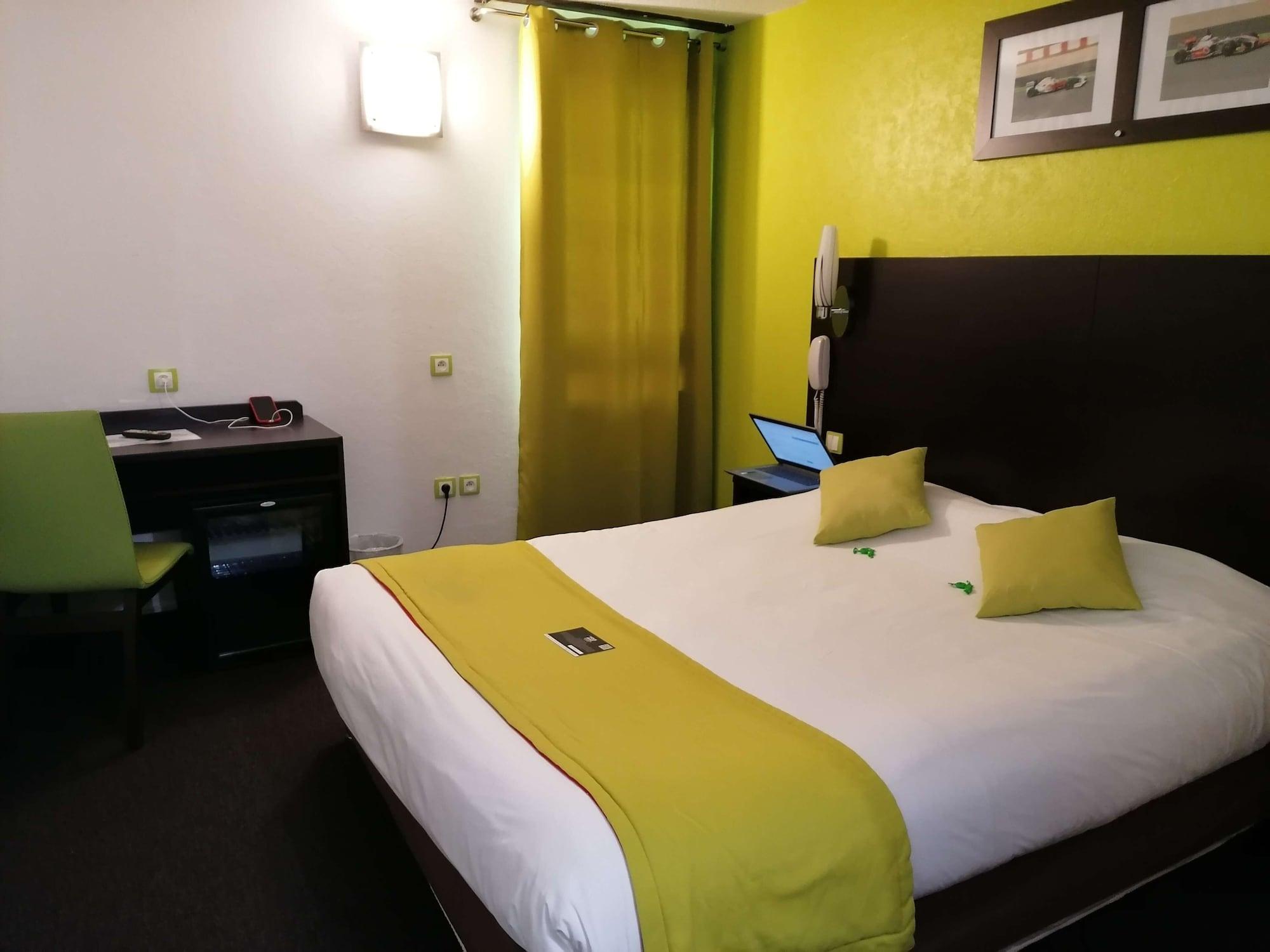 Enzo Hotels Vierzon By Kyriad Direct Kültér fotó