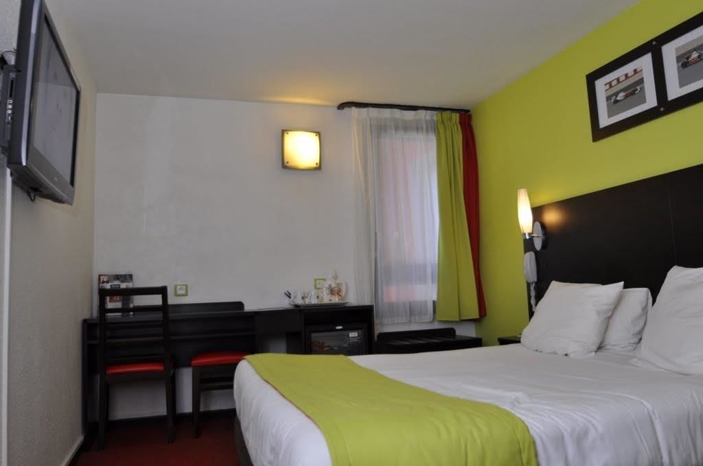 Enzo Hotels Vierzon By Kyriad Direct Szoba fotó