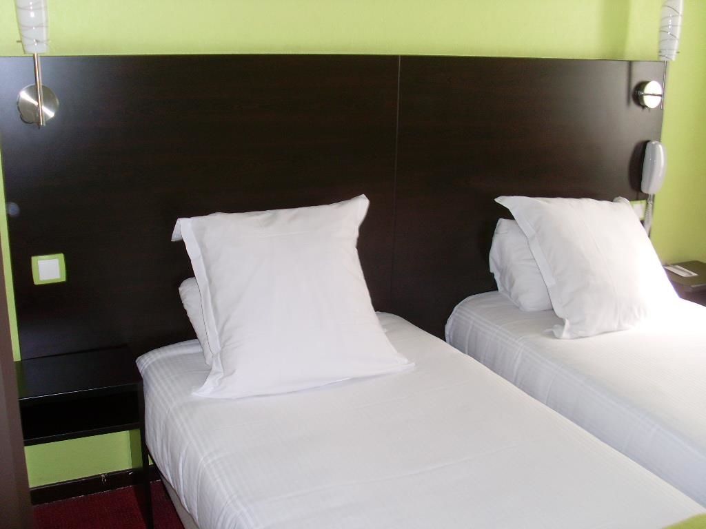 Enzo Hotels Vierzon By Kyriad Direct Szoba fotó
