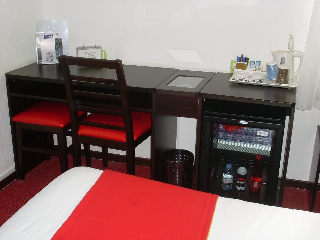 Enzo Hotels Vierzon By Kyriad Direct Szoba fotó